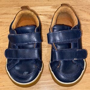 TODDLER VELCRO LOAFERS